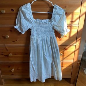 Abercrombie & Fitch pale green dress